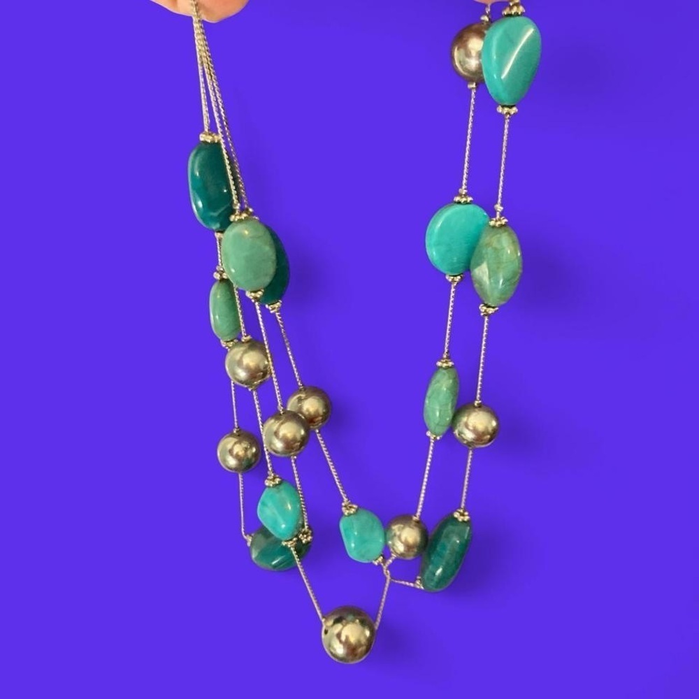 Green and blue beaded necklace #festivalvibes